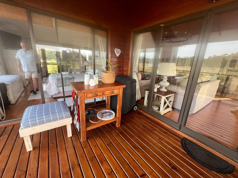 To Let 4 Bedroom Property for Rent in Sedgefield Central Western Cape